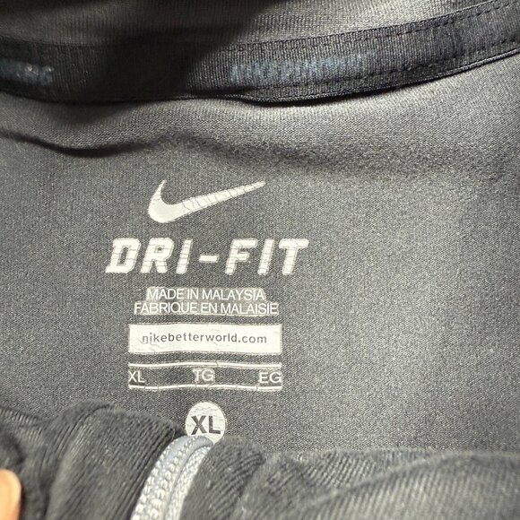 Nike Element 1/2 Zip Running Pullover Men XL Gray Reflective Long Sleeve - Picture 6 of 16